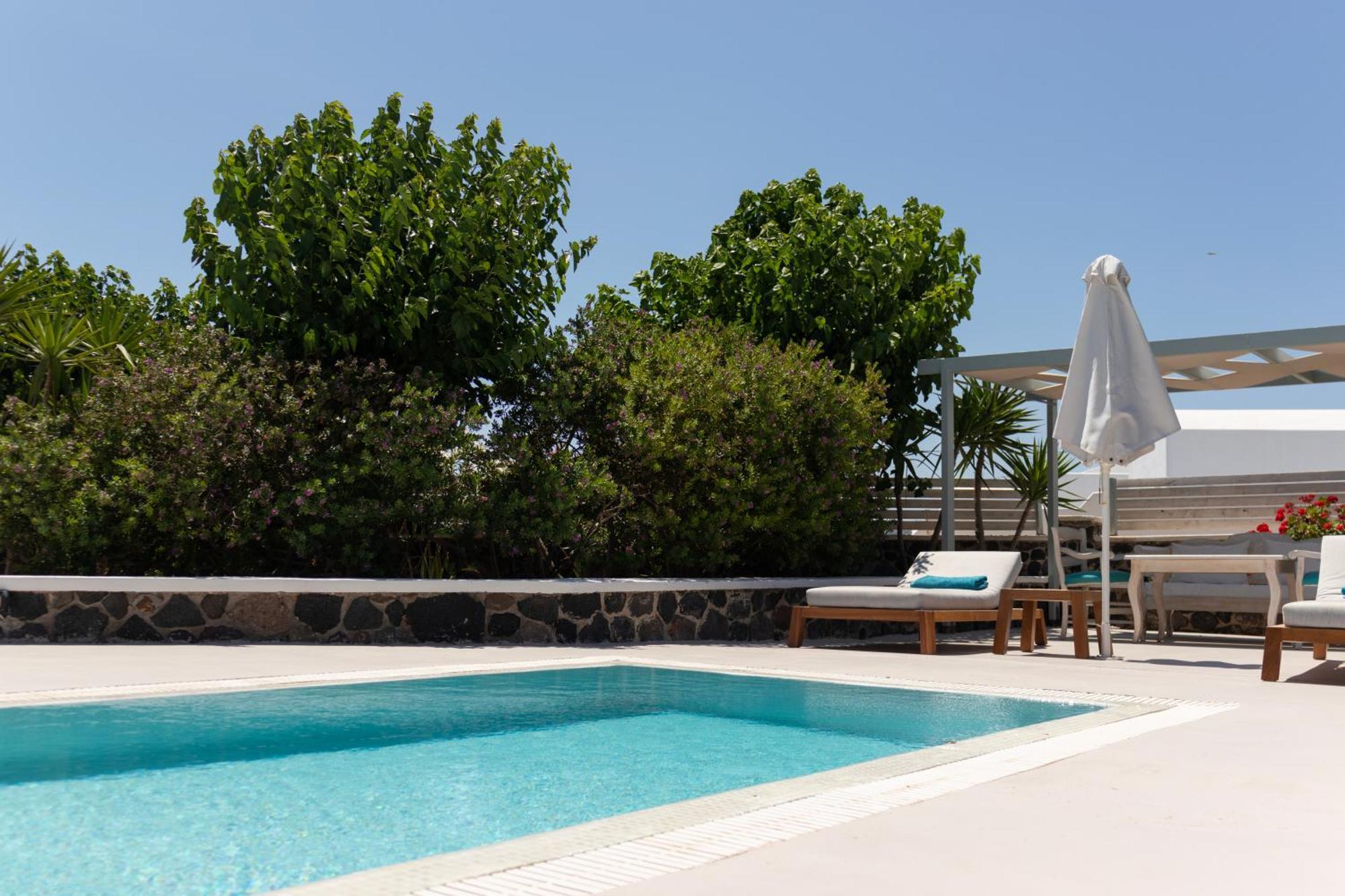 Astro Palace Hotel & Suites Fira  Bagian luar foto