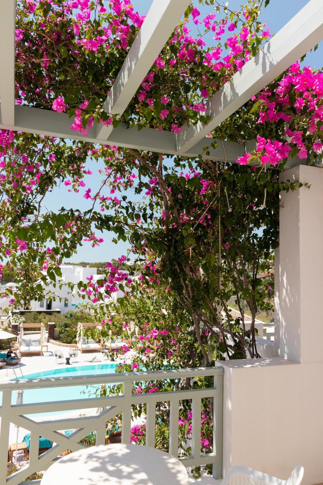 Astro Palace Hotel & Suites Fira  Bagian luar foto