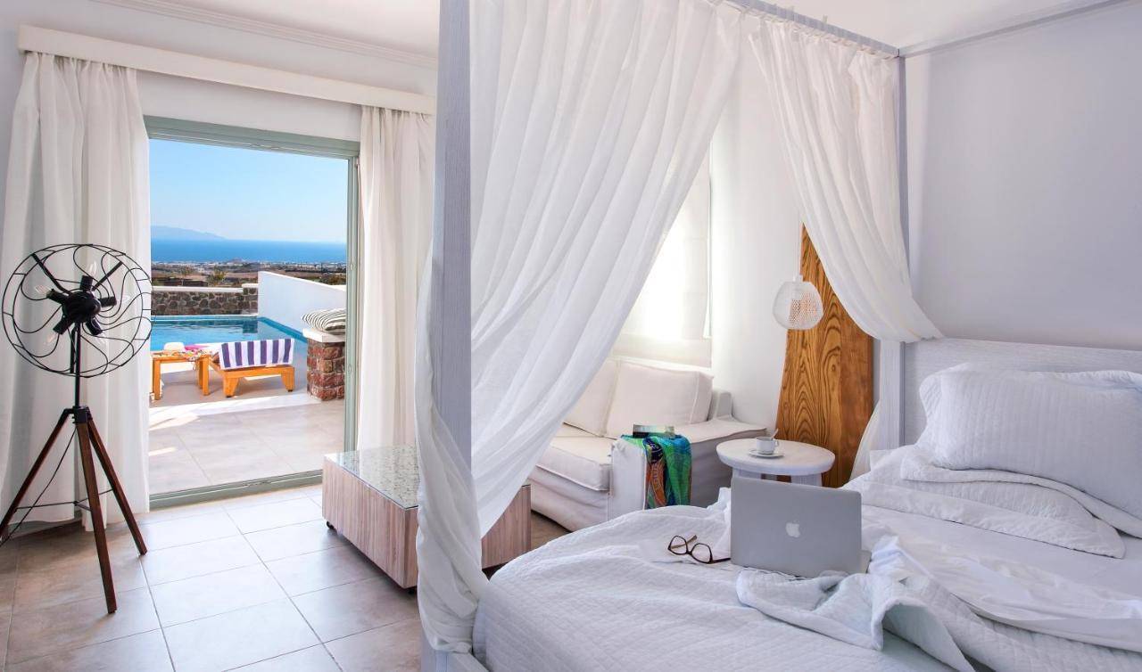 Astro Palace Hotel & Suites Fira  Bagian luar foto